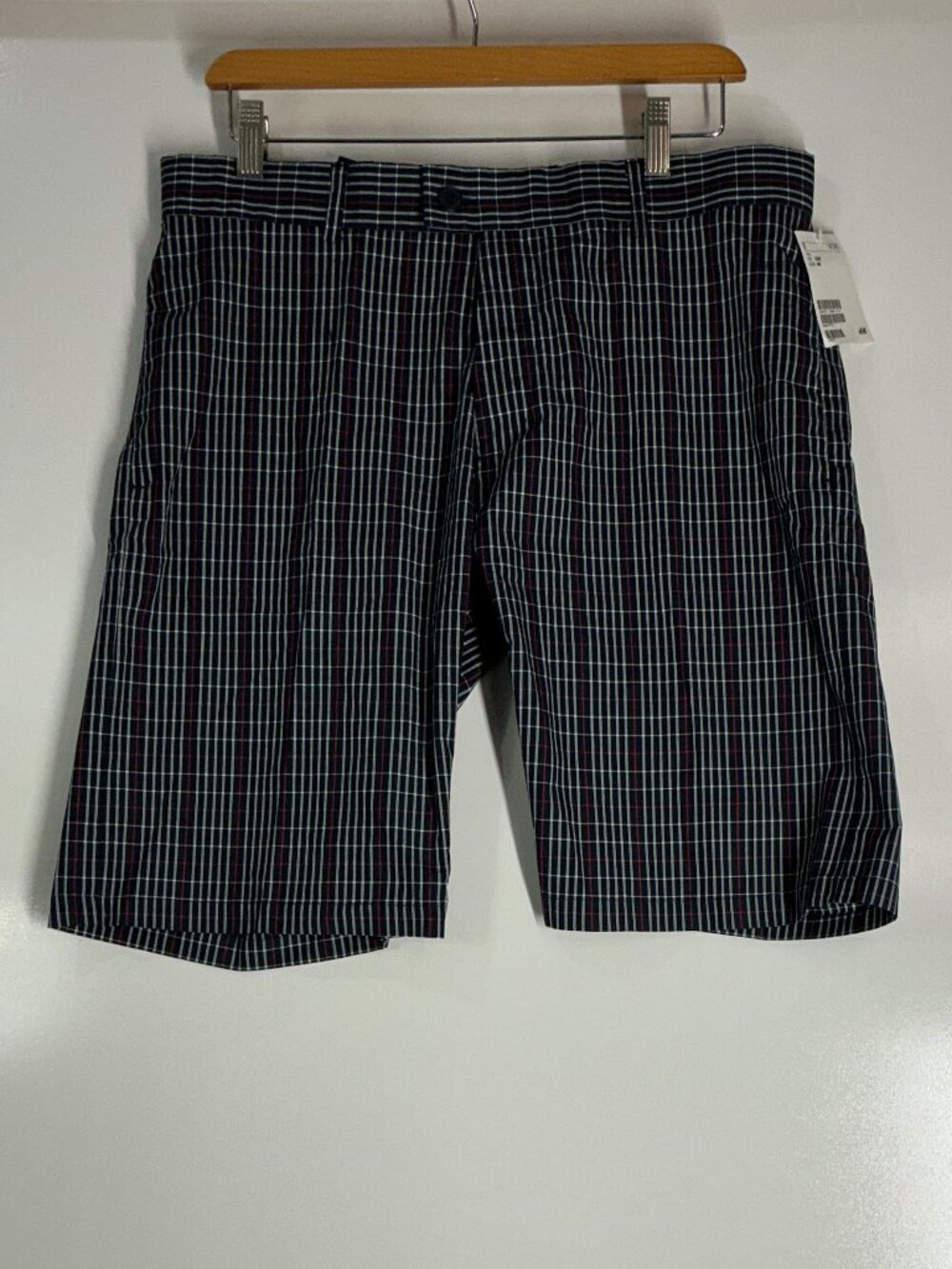H&M Men’s Plaid Regular Fit Low Rise Shorts Navy Red White Size 33R NWT